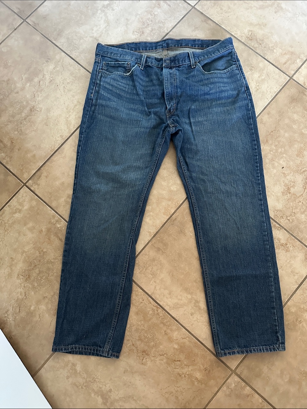 Levi’s style 559 size 40X32 Classic Blue Jeans - Casual Straight Fit